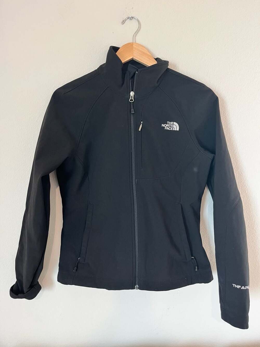 The North Face, Woman’s Apex Soft Shell Jacket, Fall Full Zip, Black, Small